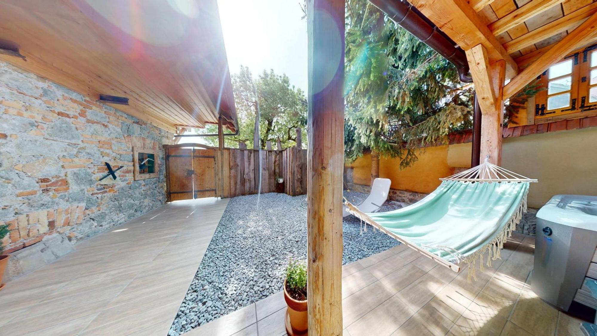 Resort Hisa Ida - Apartments With Hot Tub And Sauna Ivancna Gorica Room photo