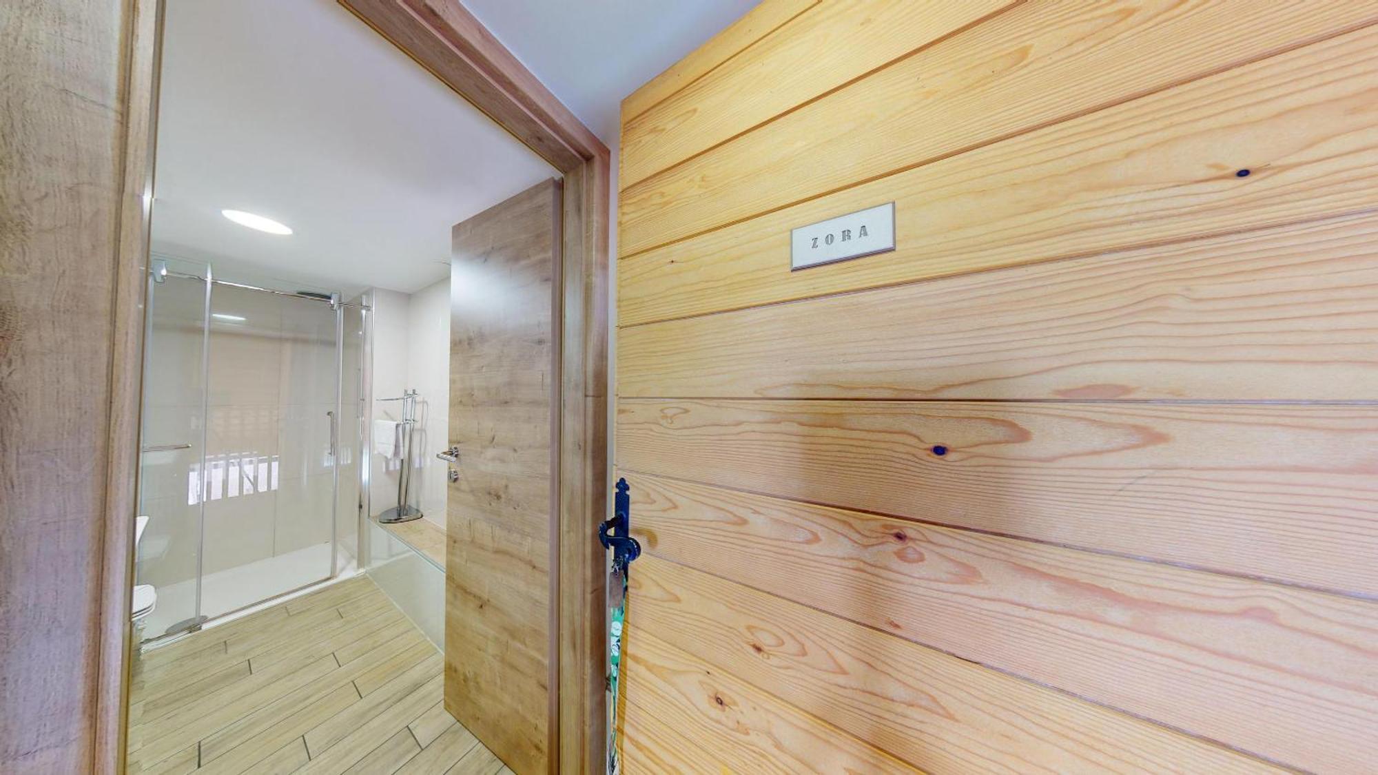 Resort Hisa Ida - Apartments With Hot Tub And Sauna Ivancna Gorica Room photo
